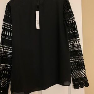 NWT black crochet sleeve top size small
